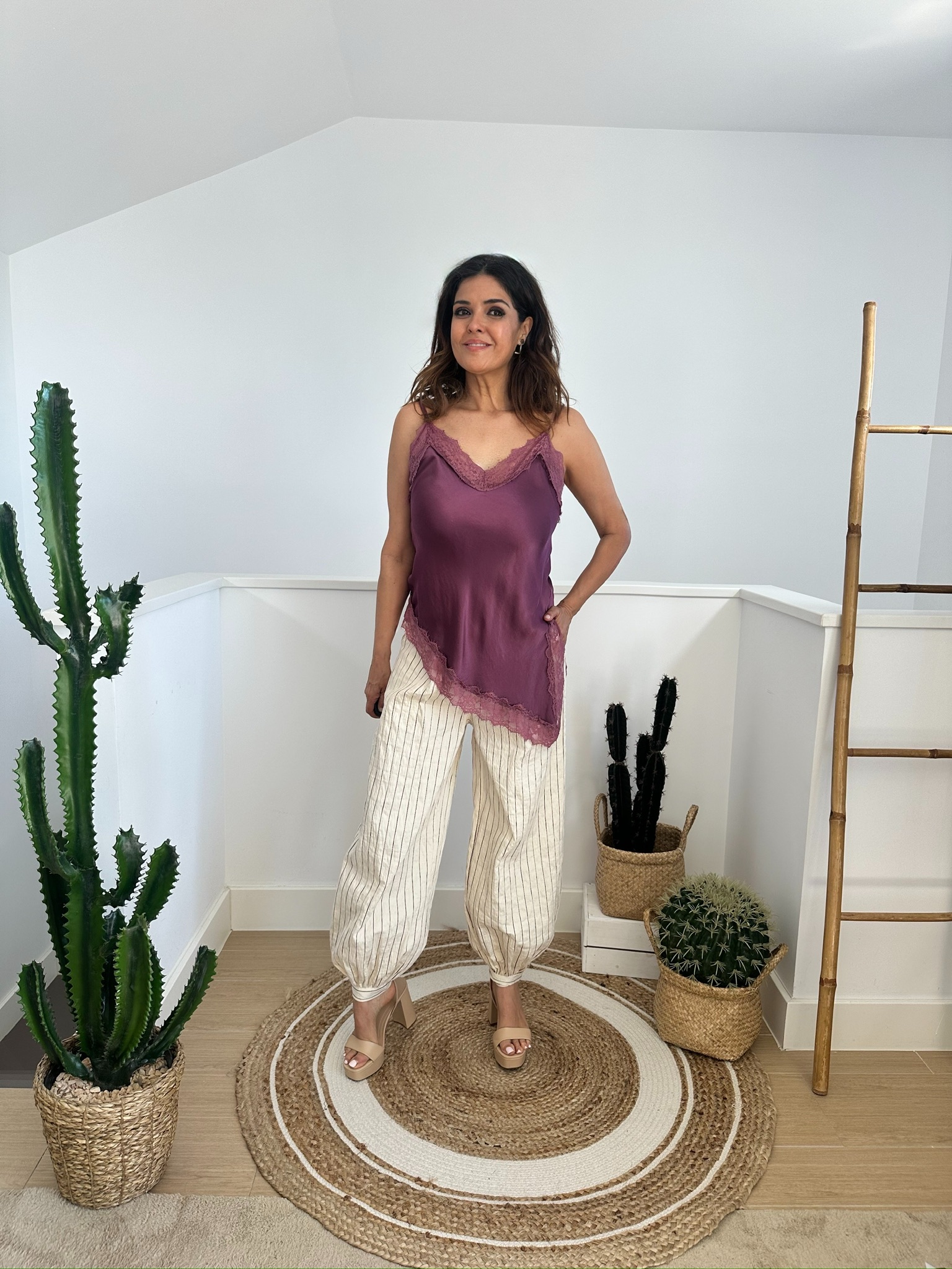 Top Satinado Asimétrico