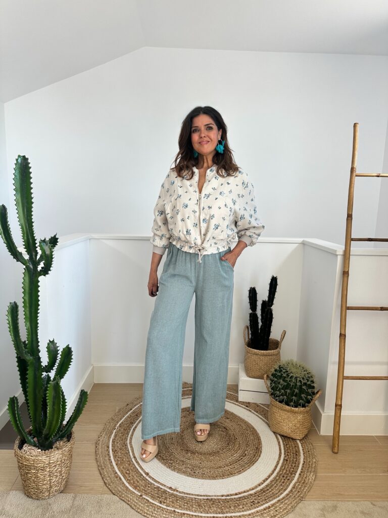 Chaqueta bomber de lino flores